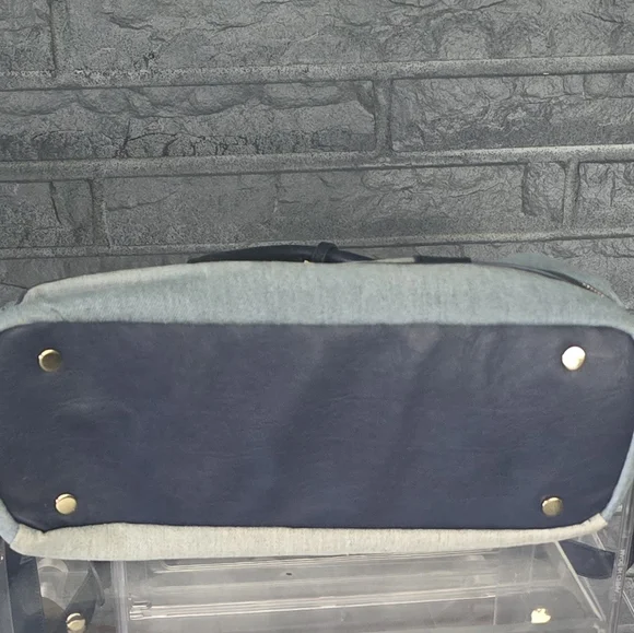 Carry On by Sole Society - Picture 10 of 15